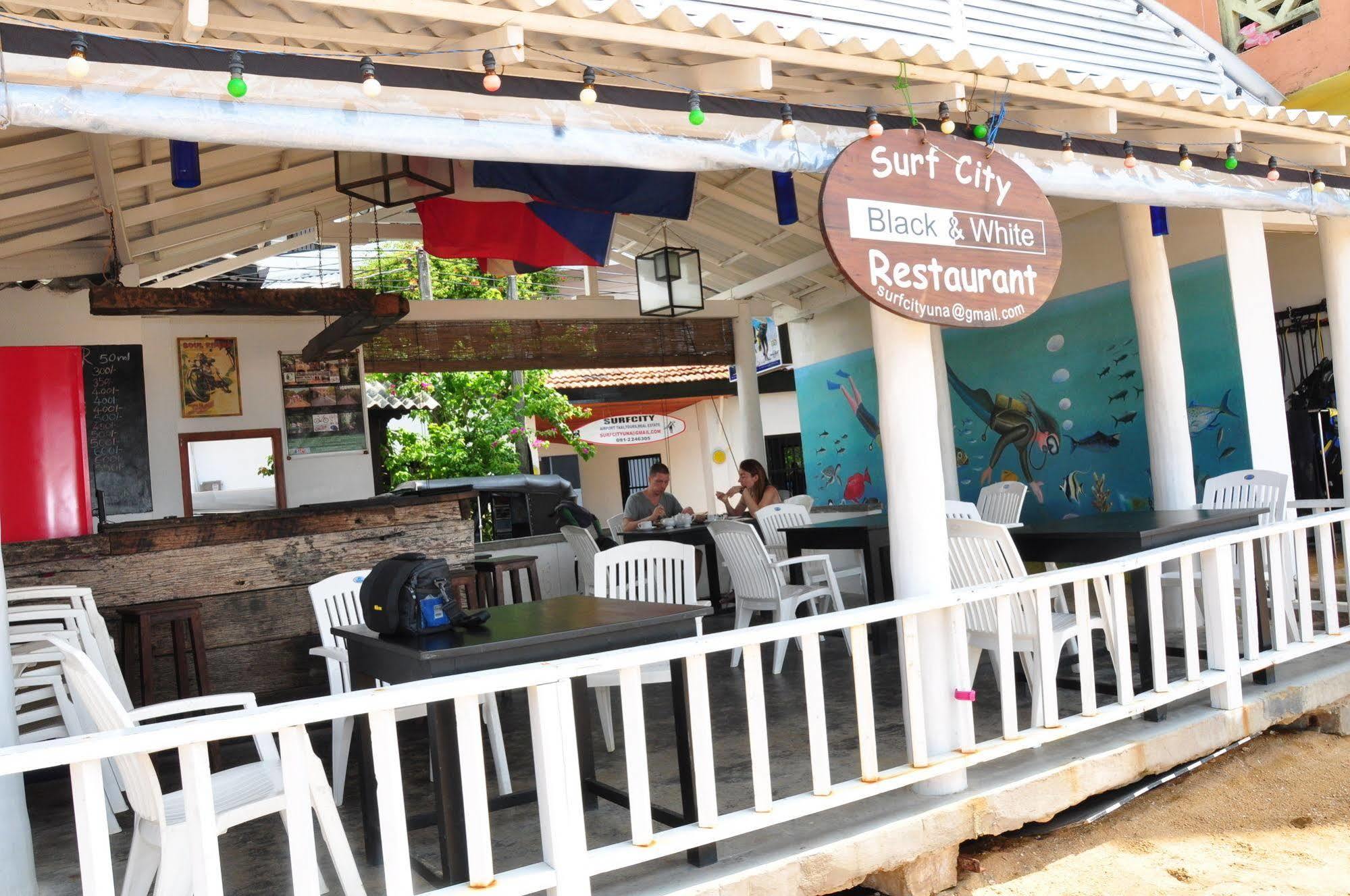 Surfcity Guesthouse Unawatuna Zewnętrze zdjęcie